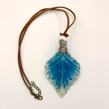 Load image into Gallery viewer, Ice Lung Scale Pendant
